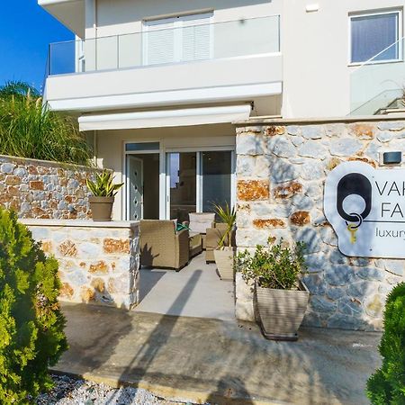 Vakakis Family Luxury Studios 2 باليوخورا المظهر الخارجي الصورة