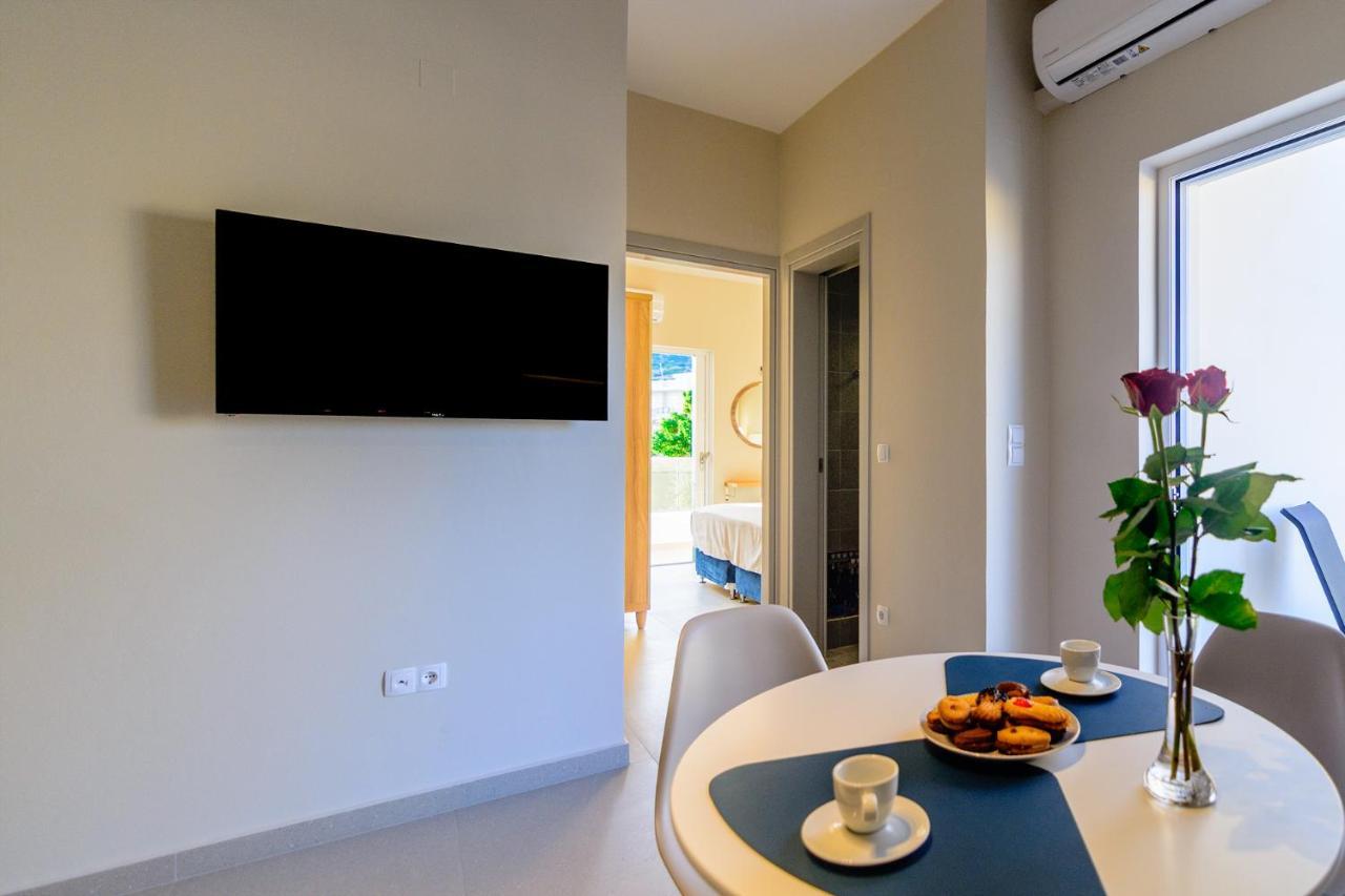 Vakakis Family Luxury Studios 2 باليوخورا المظهر الخارجي الصورة